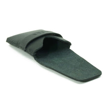 Cargar imagen en el visor de la galería, Billetera de cuero Z3 color Negro
