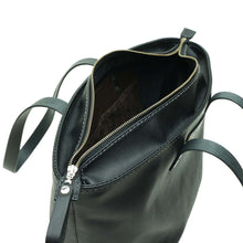 Cargar imagen en el visor de la galería, Bolso de Mano Cuero Shoulder Bag - Negro
