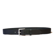 Cargar imagen en el visor de la galería, Cinturón de cuero Z6 hebilla Plateada correa Negra
