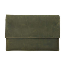 Cargar imagen en el visor de la galería, Funda de Cuero Notebook 12&quot; a 13&quot; - Verde Rústico
