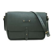 Cargar imagen en el visor de la galería, Maletín de cuero Messenger Basic 15 pulgadas color Negro correas Negras
