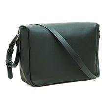 Cargar imagen en el visor de la galería, Maletín de cuero Messenger Basic 15 pulgadas color Negro correas Negras
