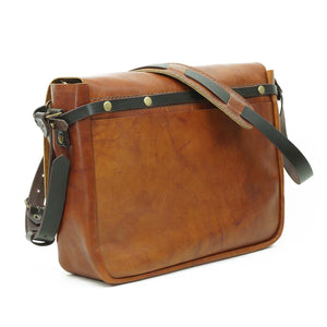 Maletín de cuero Messenger II 13 pulgadas color Curry correas Café Moro