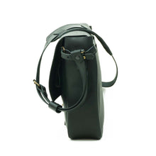 Cargar imagen en el visor de la galería, Maletín de cuero Messenger II 15 pulgadas color Negro correas Negras
