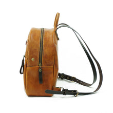 Cargar imagen en el visor de la galería, Mochila de Cuero Z5 - Curry / Moro

