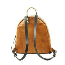 Cargar imagen en el visor de la galería, Mochila de Cuero Z5 - Curry / Moro
