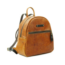Cargar imagen en el visor de la galería, Mochila de Cuero Z5 - Curry / Moro

