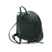 Cargar imagen en el visor de la galería, Mochila de Cuero Z5 - Negro
