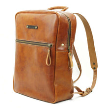 Cargar imagen en el visor de la galería, Mochila de Cuero Z7 - Curry / Natural

