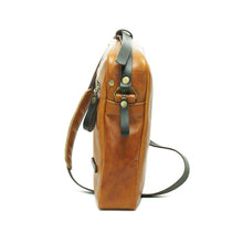 Cargar imagen en el visor de la galería, Bandolera de cuero Satchel Curry-Moro
